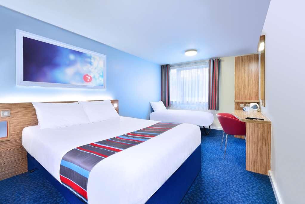 Travelodge Newcastle Central Δωμάτιο φωτογραφία